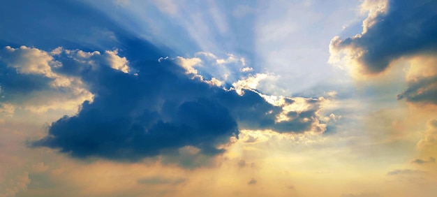 blauer himmel weiße wolke foto