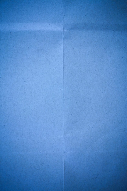 Blauer Hintergrund aus Recyclingpapier.