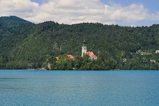 Bleder See mit St. Marys Church of Assumption auf der kleinen Insel Slowenien