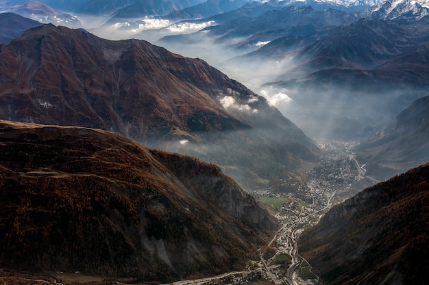 Blick auf Cormayeur vom Monte Bianco