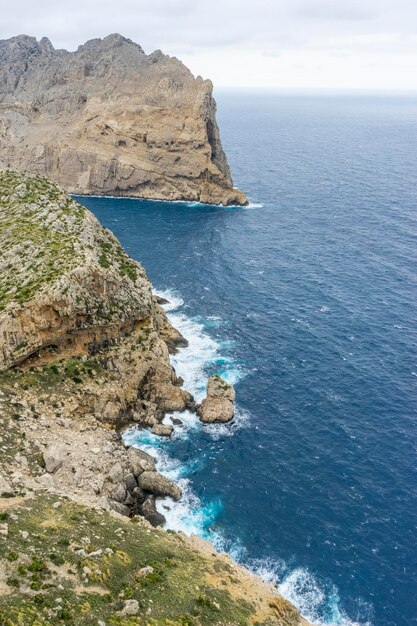 Blick auf das Kap Formentor in der touristischen Region Mallorca, im Nordosten der Insel