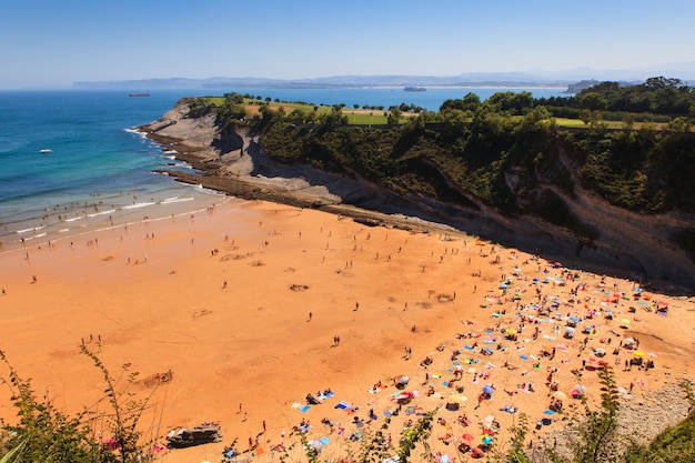 Foto blick auf das la matalena in santander