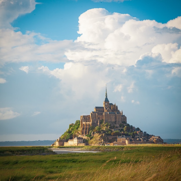 Blick auf den Mont Saint-Michel in der Normandie, Frankreich