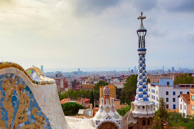 Blick auf den Park Güell in der Stadt Barcelona