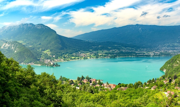 Blick auf den See von Annecy