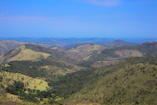 Blick auf die Berge Minas Gerais Brasilien