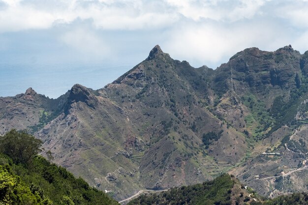 Blick auf die Berge Teneriffas. Kanarische Inseln, Spanien