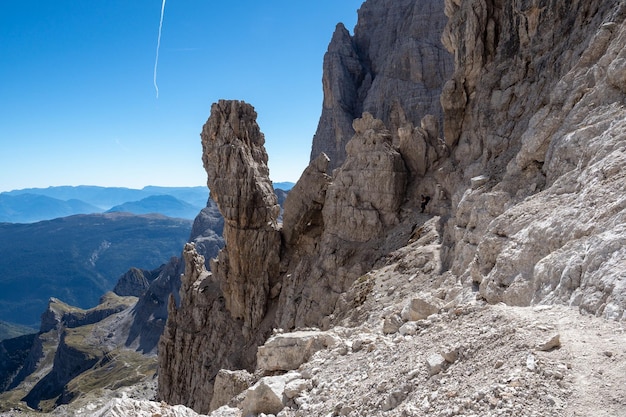 Blick auf die Berggipfel Brenta-Dolomiten Trentino Italien