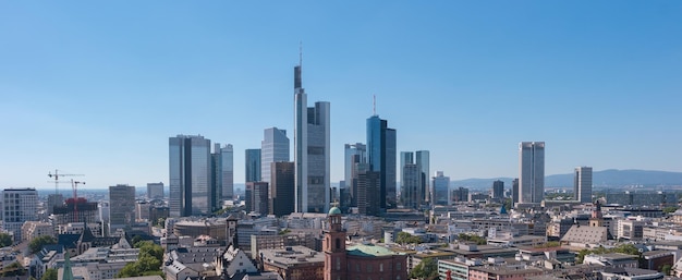 Blick auf die Frankfurter Skyline