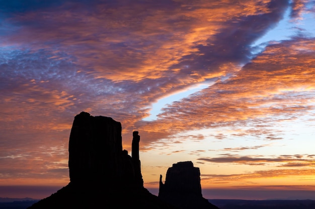 Blick auf die Handschuhe im Monument Valley