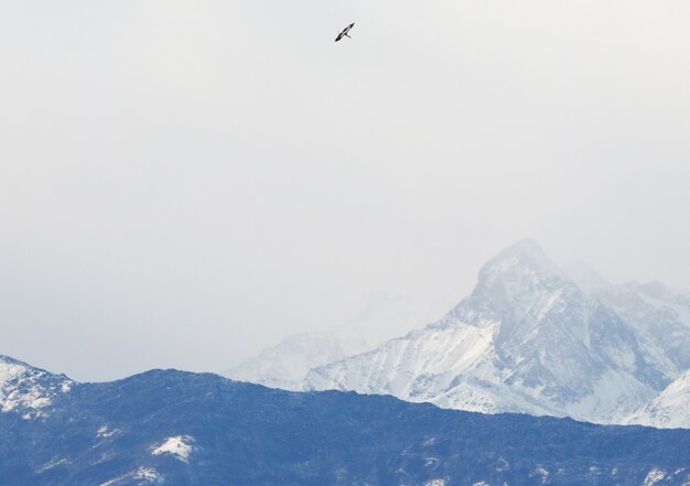 Blick auf die italienischen Alpen im Aostatal, Italien