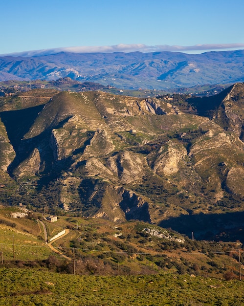 Blick auf die sizilianische Landschaft