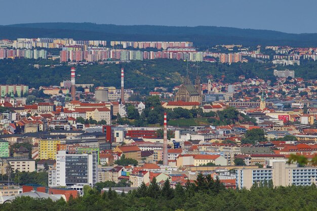 Blick auf die Stadt gegen den Himmel