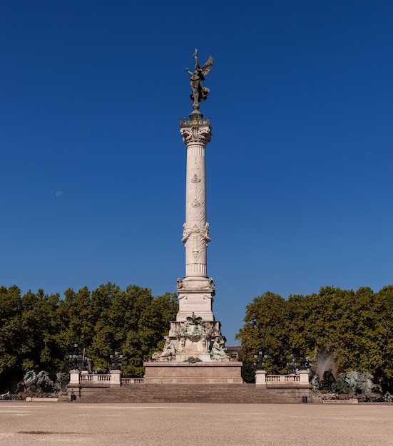 Blick auf ein Denkmal Fontaine Des Quinconces Monument Aux Girondins Bordeaux