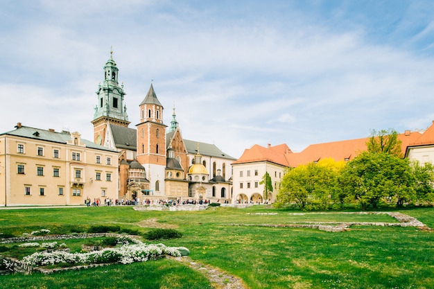 Blick auf ein schönes Schloss