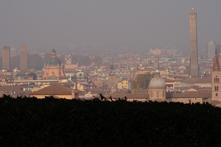 Foto blick auf gebäude in der stadt vor klarem himmel