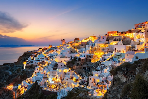 Blick auf Oia bei Sonnenuntergang, Santorini