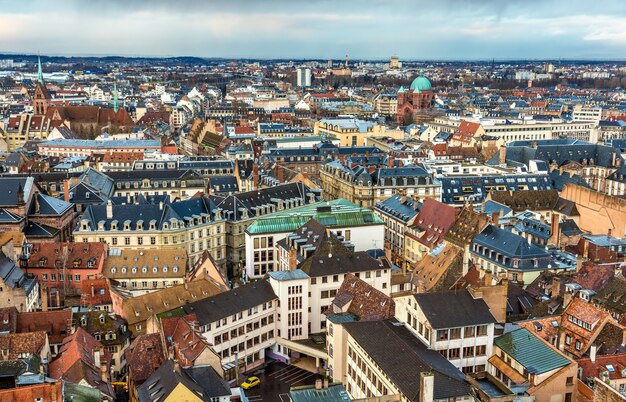 Blick auf Straßburg vom Dach des Doms