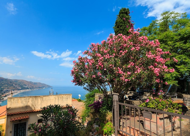 Blick auf Taormina von Sizilien