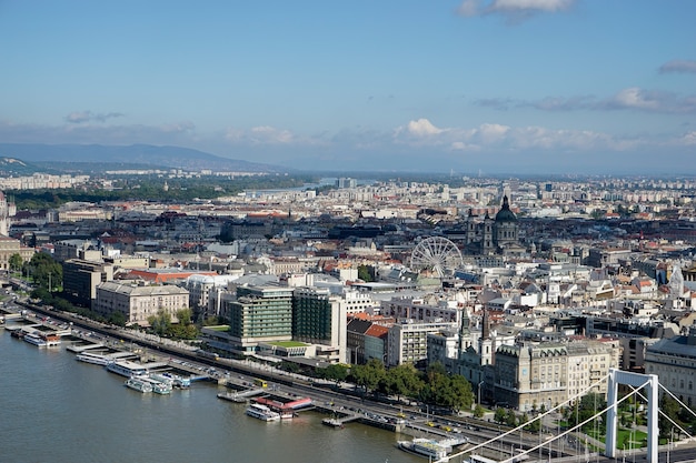 Blick von der Fischerbastei in Budapest