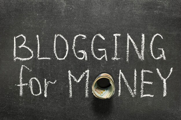 Blogar por dinheiro