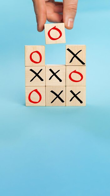 Bloque de madera tic tac toe juego de mesa estrategia de marketing empresarial