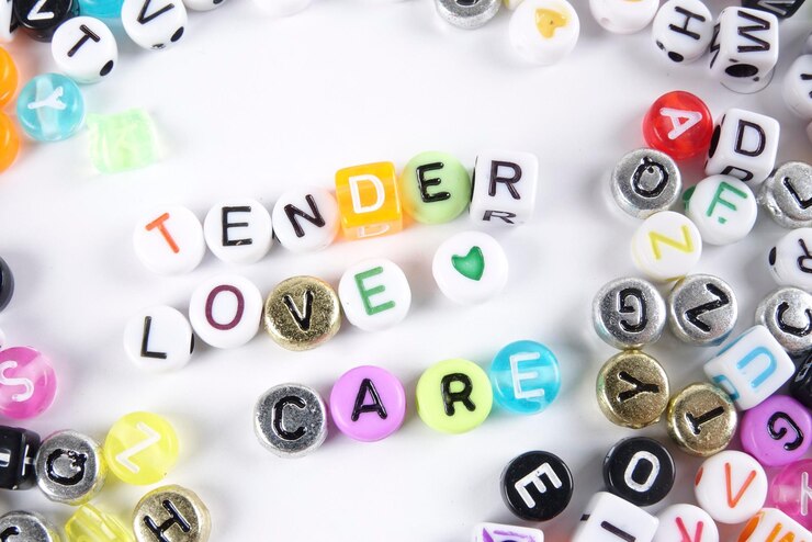 Foto bloques de colores con texto en fondo blanco