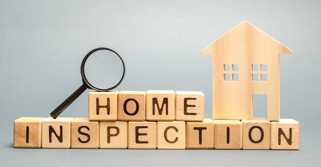 Bloques de madera con la palabra home inspection