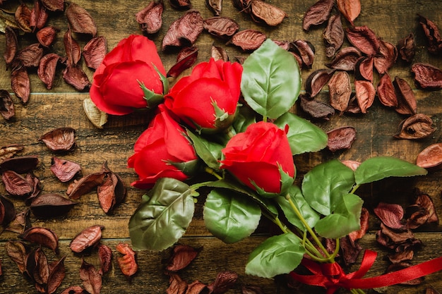 Blumenstrauß aus roten Rosen