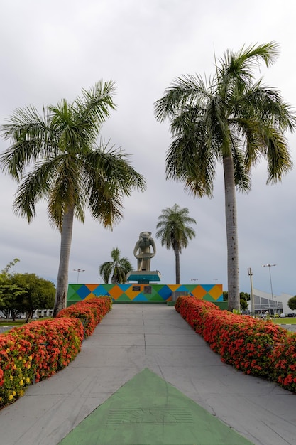 Boa Vista RR Brasil 10 de junio de 2022 Monumento a Garimpeiro ubicado en la Plaza del Centro Cívico