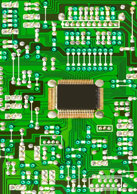 Boad de circuito eletrônico verde