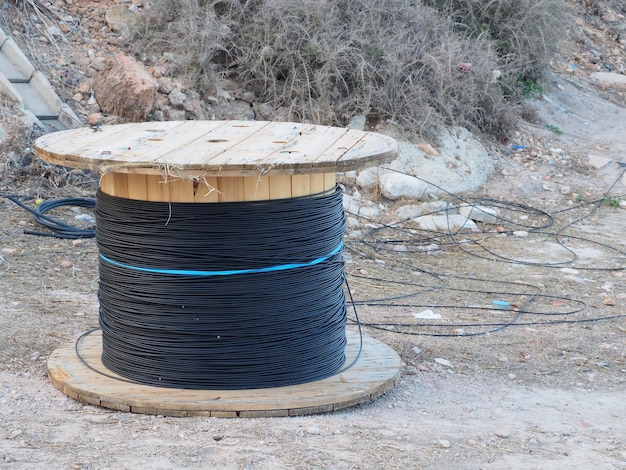 Bobina de madera de cable eléctrico