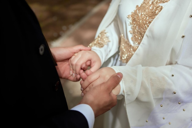 Boda Nacional. La novia y el novio. Boda pareja musulmana durante la ceremonia de matrimonio. Matrimonio musulmán.