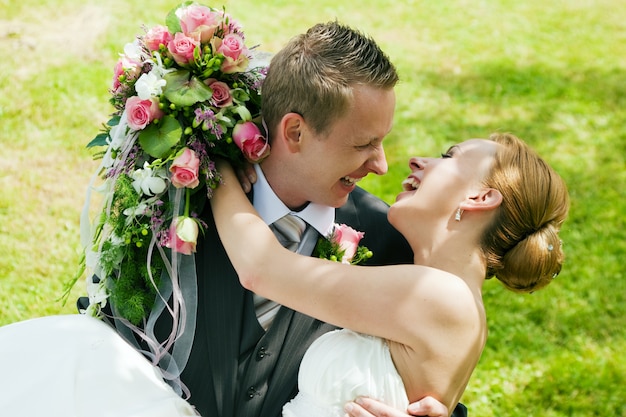 Boda, pareja feliz