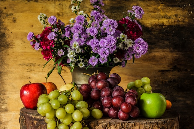 Bodegón con frutas.