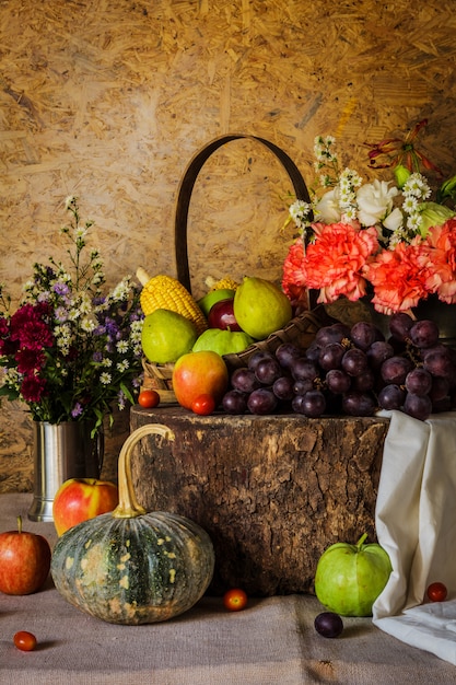 Bodegón con frutas.