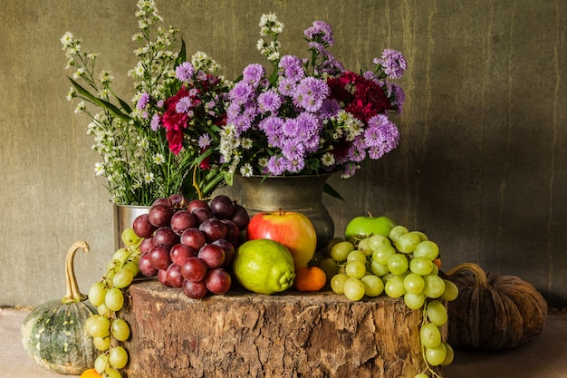 Bodegón con frutas.