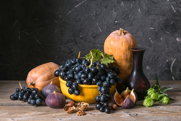 Bodegón de otoño, verduras, frutas.