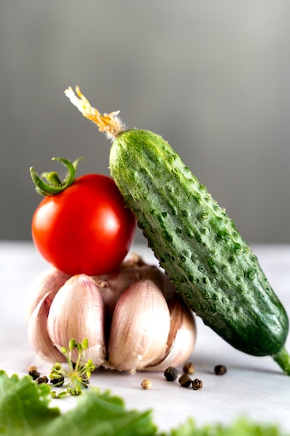 Bodegón de primeros planos de verduras, vegetarianismo y comida sana.