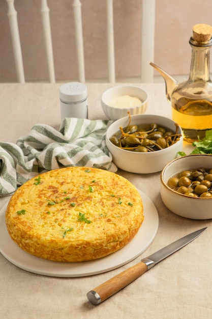 Foto bodegón de tortilla española de patata