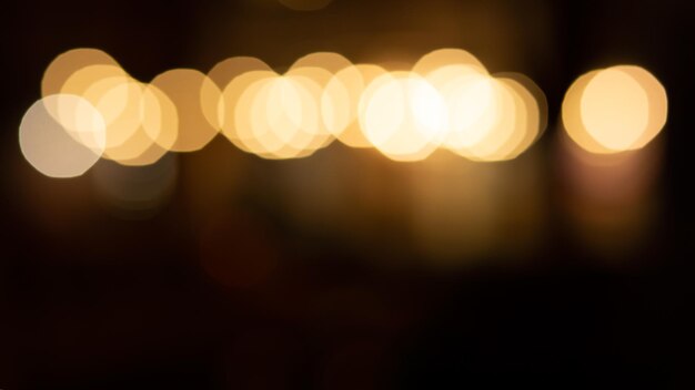 El bokeh chisporroteante en la calle