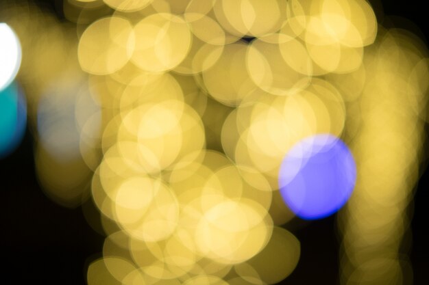 Bokeh-Hintergrund, abstrakte Unschärfe des Goldes.