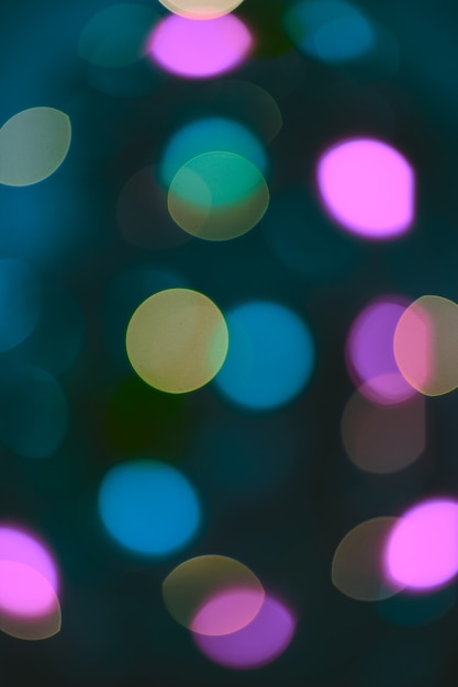 Bokeh leuchtet. Schöner Weihnachtshintergrund.