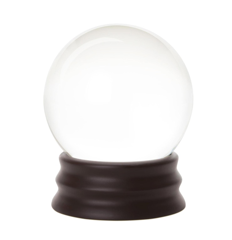 Foto bola de cristal en blanco