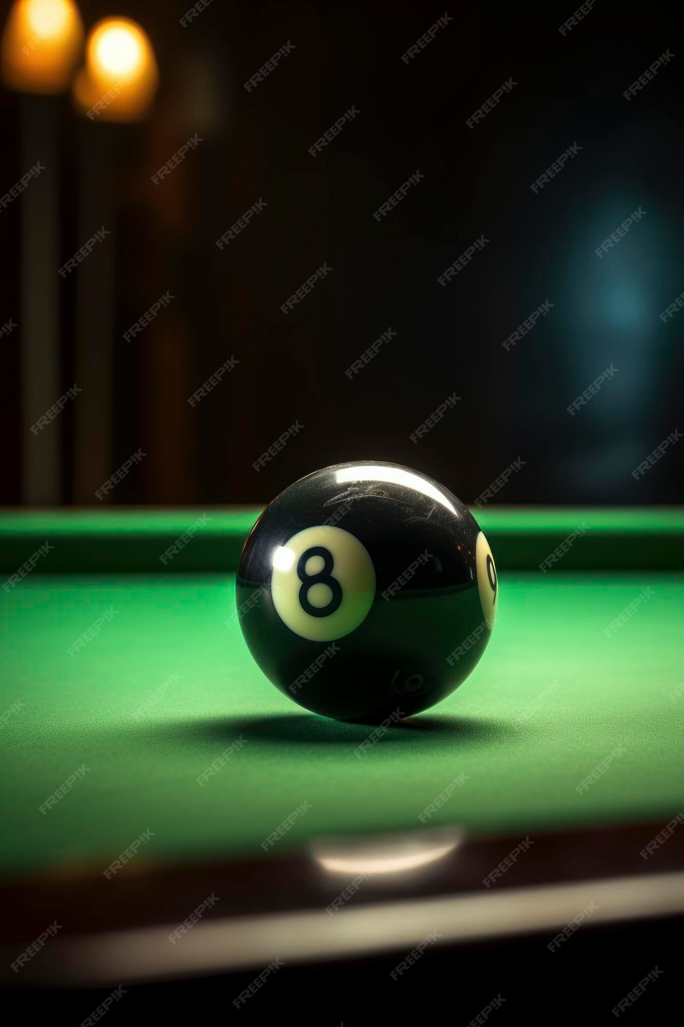 Bolas De Bilhar Coloridas Numa Mesa Verde. Jogo De Bilhar Em Um Bar.  Snooker Foto de Stock - Imagem de esfera, verde: 250005680