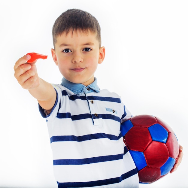 Foto bola e menino