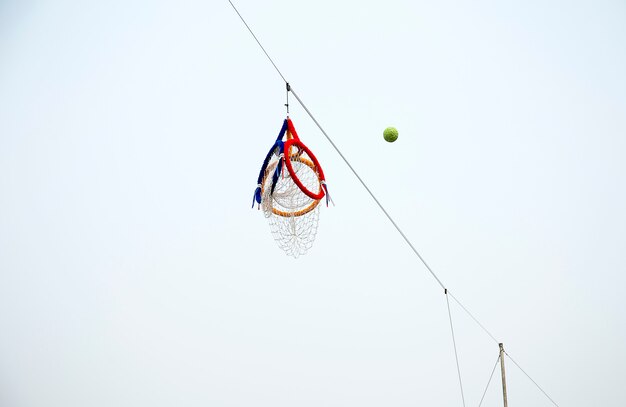 Bola Sepaktakraw en el aro