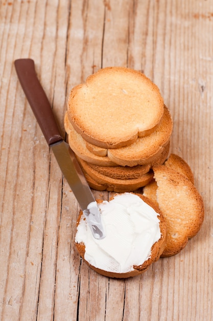 Bolachas salgadas com cream cheese