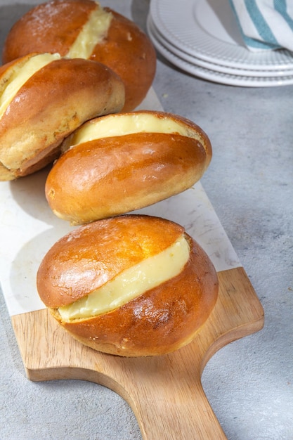 Bolas de Berlín Rosquillas portuguesas o berlinesas con crema de huevo Berlinas chilenas o Sonho brasileñas