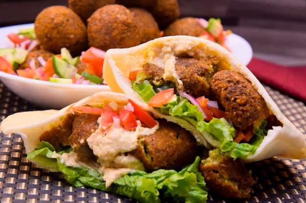 Bolas de falafel Wrap